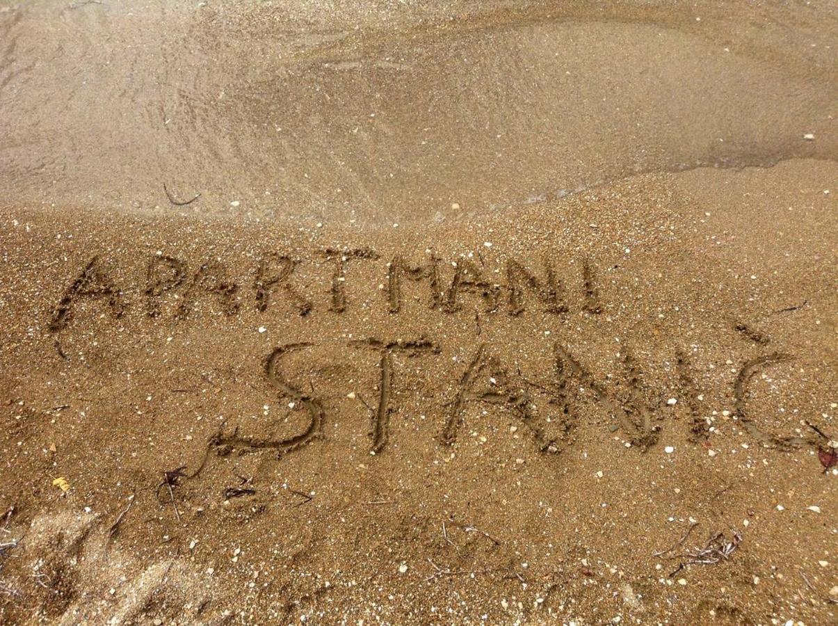 Apartment Stanic - With A View Of The Sea And Sandy !